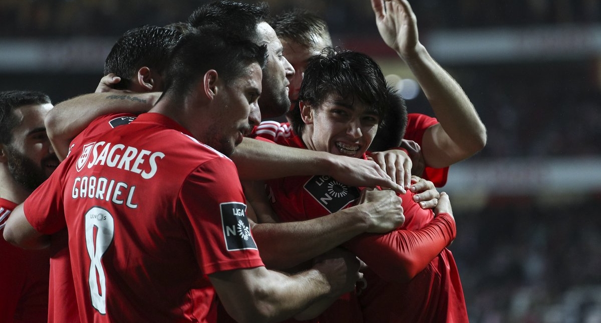Benfica sorprende con goleada al Nacional en la liga portuguesa