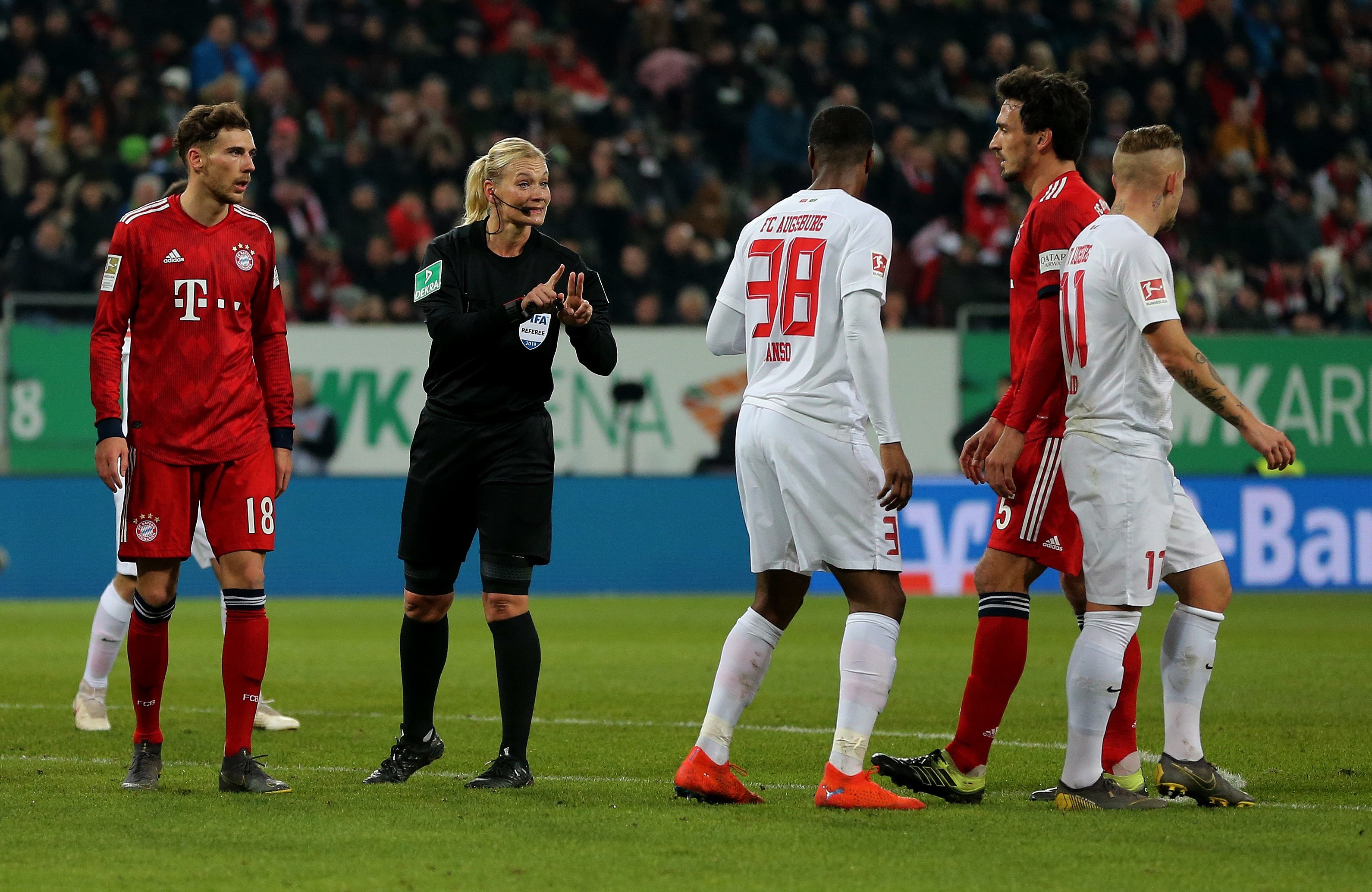 Irán cancela transmisión de partido del Bayern por árbitro mujer - bibiana-steinhaus-partido-bayern-iran