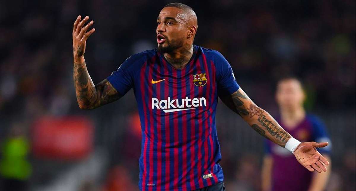 Roban casa de Boateng en su debut con el Barcelona