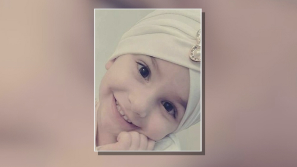 Niña de 5 años lucha contra raro cáncer cerebral; busca cumplir lista de deseos