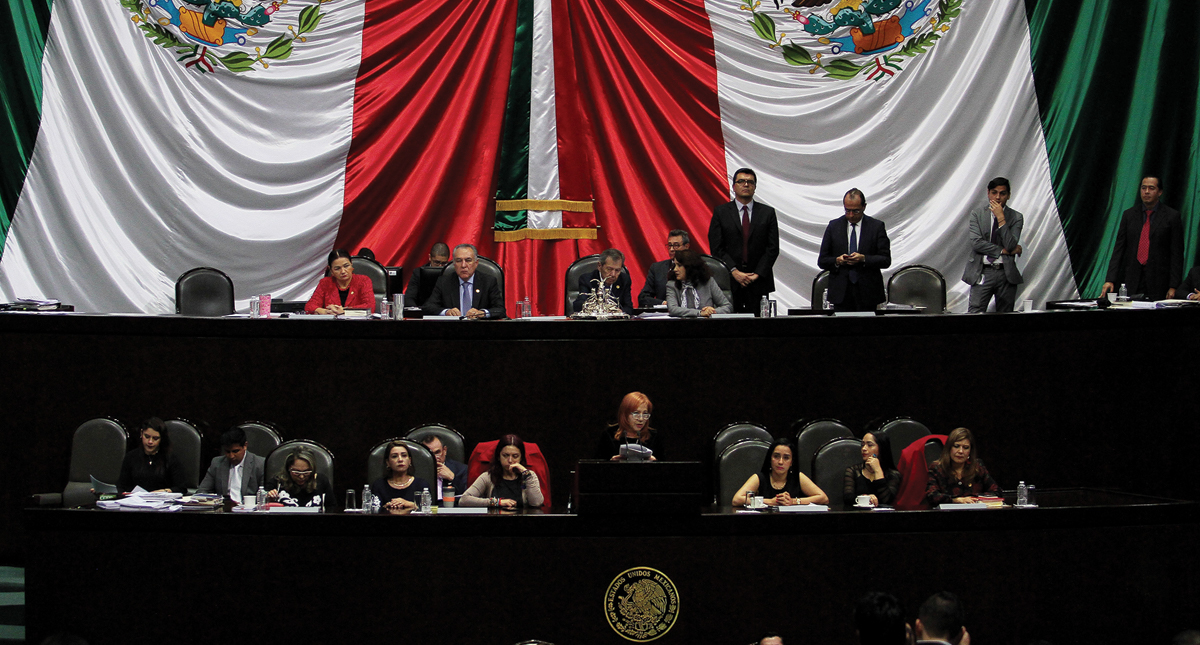 Avanza iniciativa para bancarizar a menores de edad