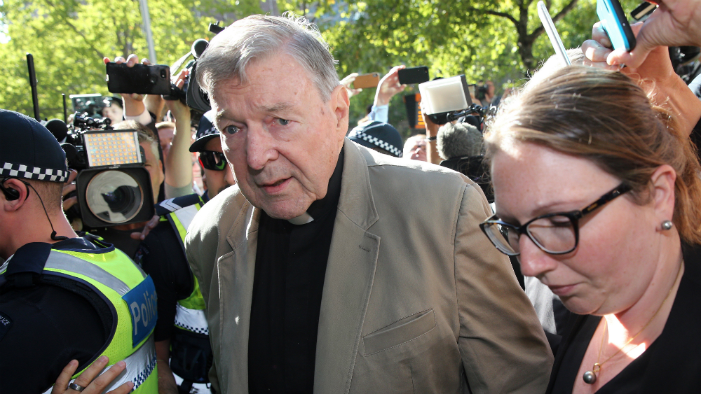 Dan seis años de cárcel a cardenal George Pell por pederastia