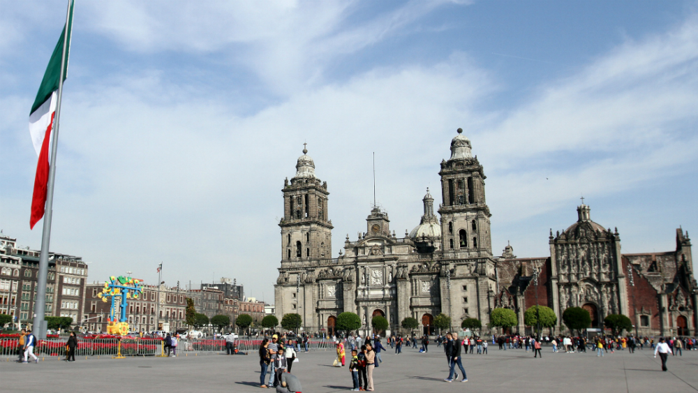 HR Ratings baja perspectiva de crecimiento de México