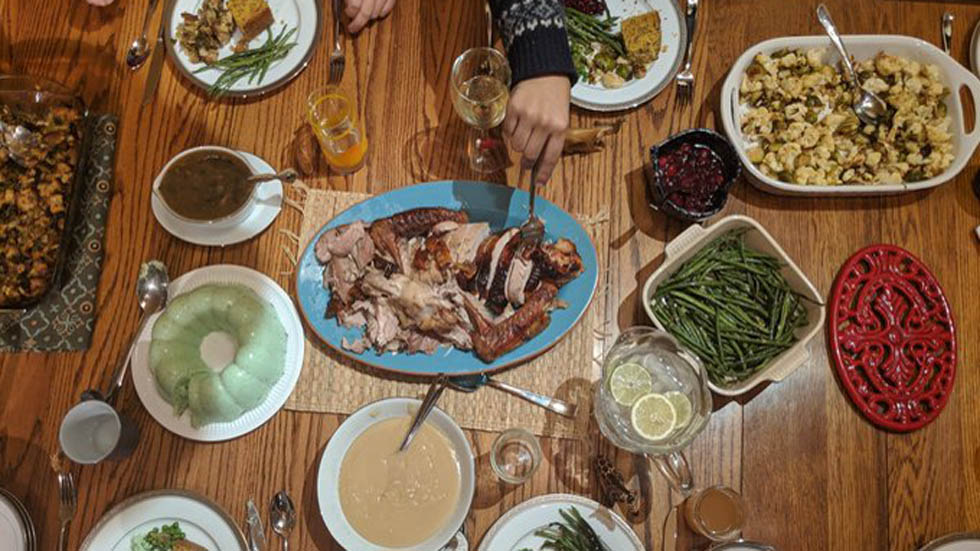 Limpieza del hogar contamina más que autos - cena-de-accion-de-gracias-hecha-en-homechem