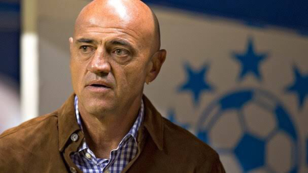 Las Vegas Lights se burla del Puebla por contratación del Chelís