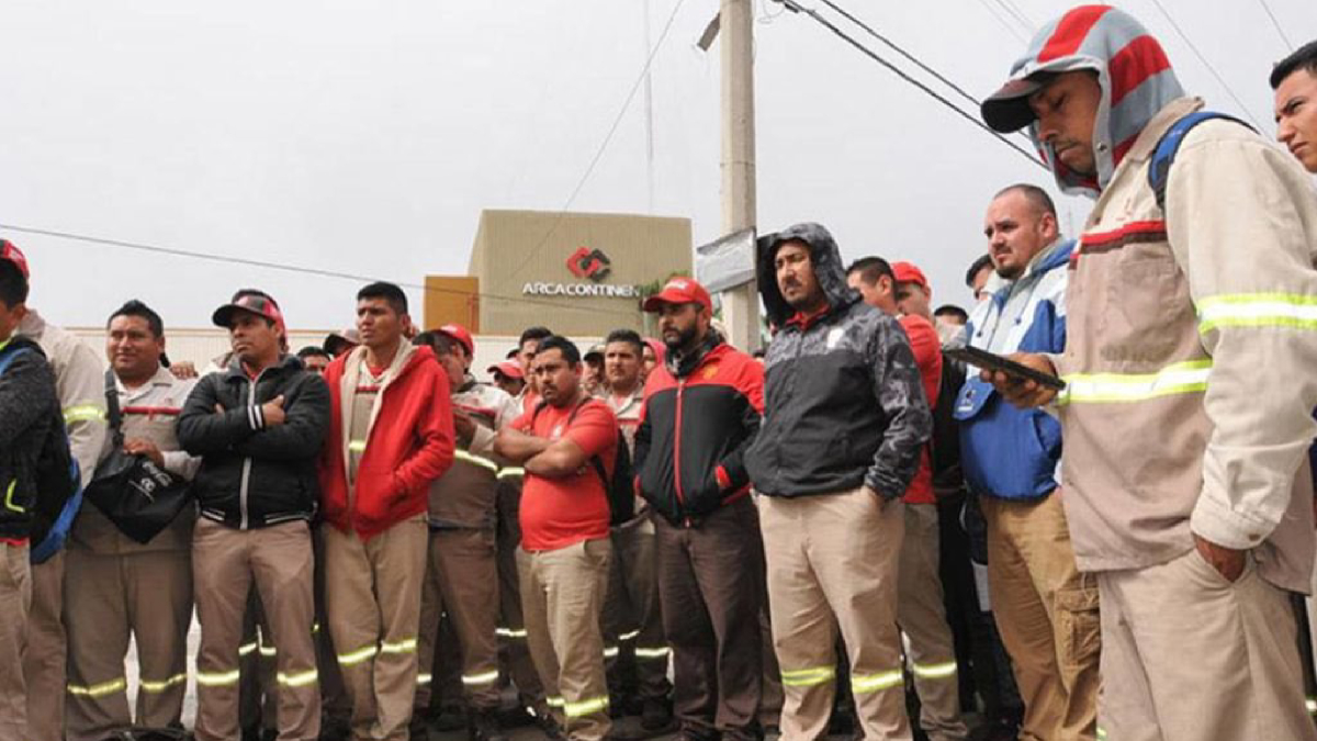 Cierra embotelladora en Matamoros por bloqueos