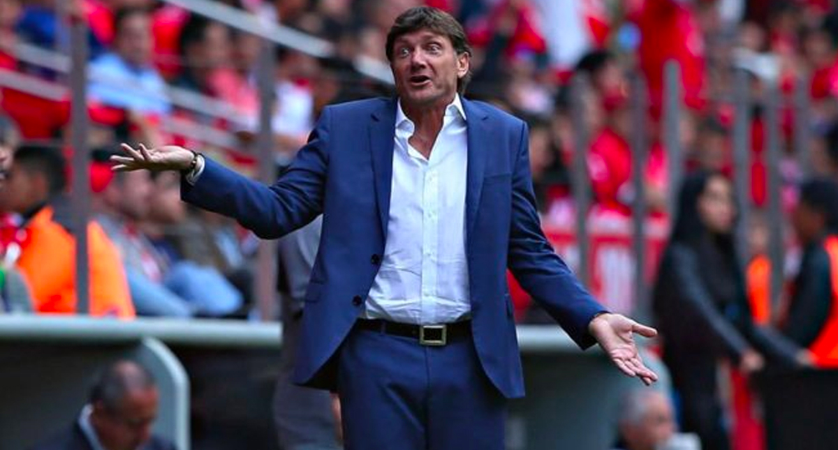 Hernán Cristante suspendido para el partido contra Santos