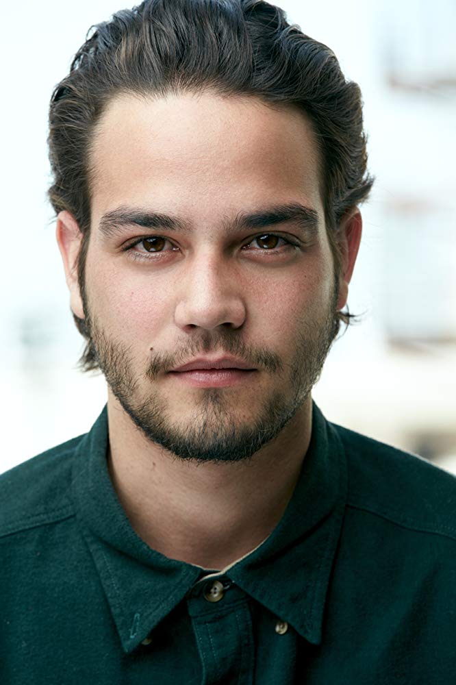 El joven actor Daniel Zovatto destaca en la lista de latinos que triunfarán en 2019