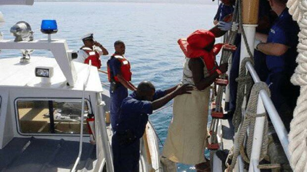 EE.UU. repatria a dominicanos ilegales que iban rumbo a Puerto Rico