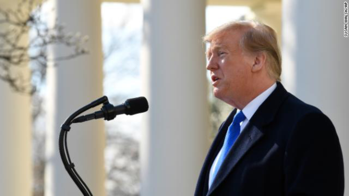 Trump agradece a López Obrador por ayuda con caravanas migrantes