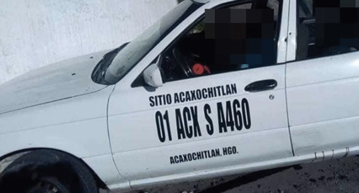 Ejecutan a tres personas dentro de taxi en Hidalgo