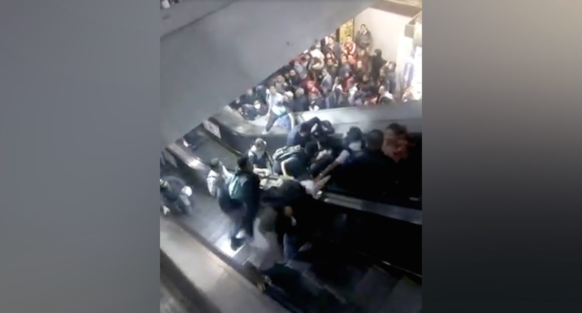 #Video Accidente en las escaleras eléctricas del Metro Tacubaya