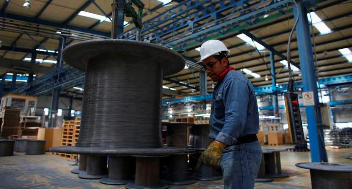 Cae la economía mundial y afectará el crecimiento de México este año: Banxico Cae la economía mundial y afectará el crecimiento de México este año: Banxico