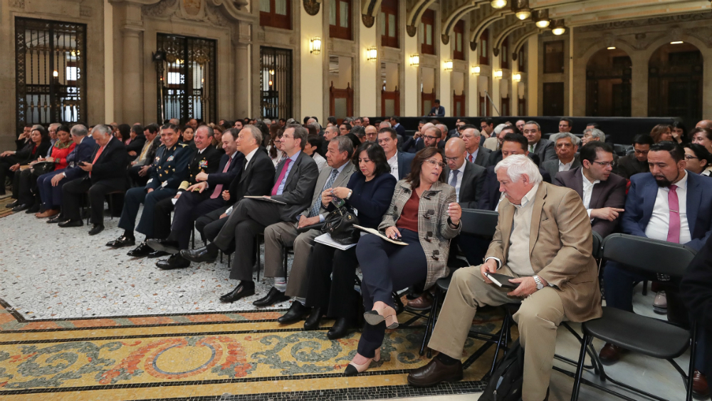 Publican Código de Ética para servidores públicos del gobierno federal