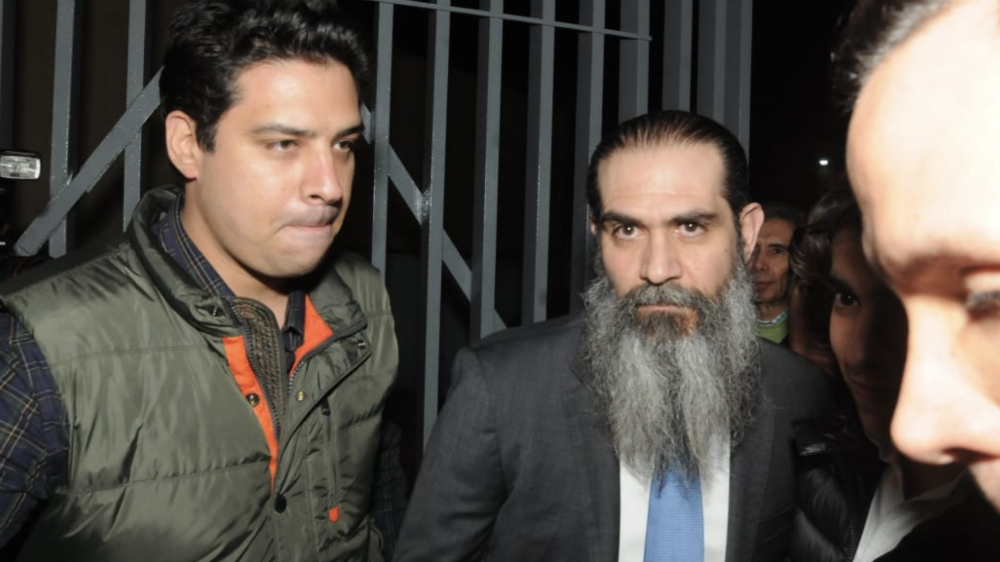 Exgobernador Guillermo Padrés sale del reclusorio