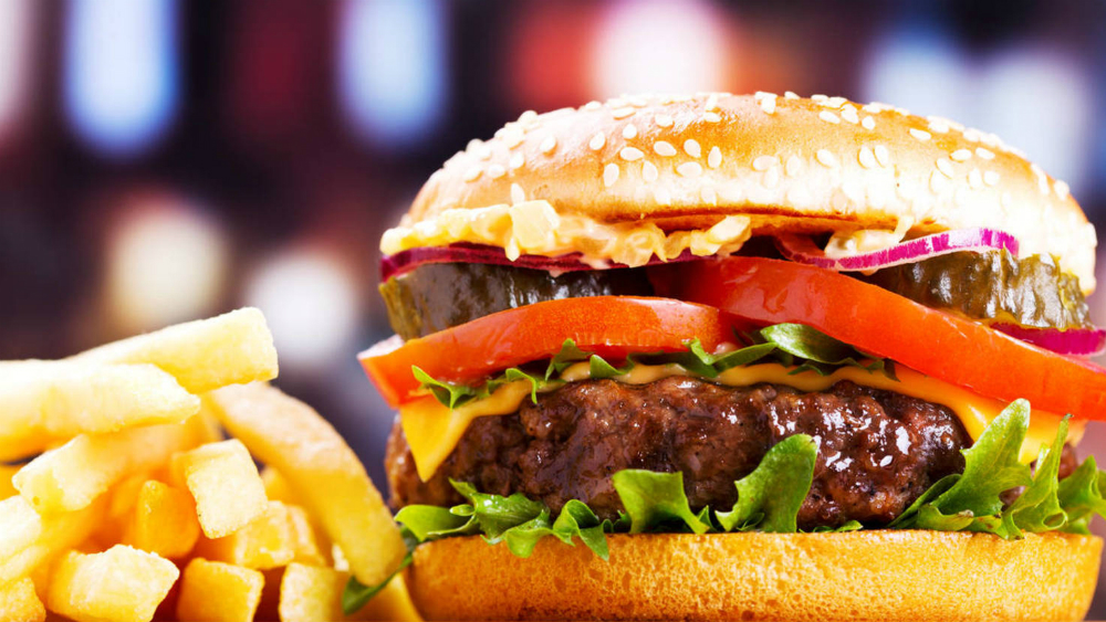 Comida alta en grasas y azúcar puede provocar sepsis severa