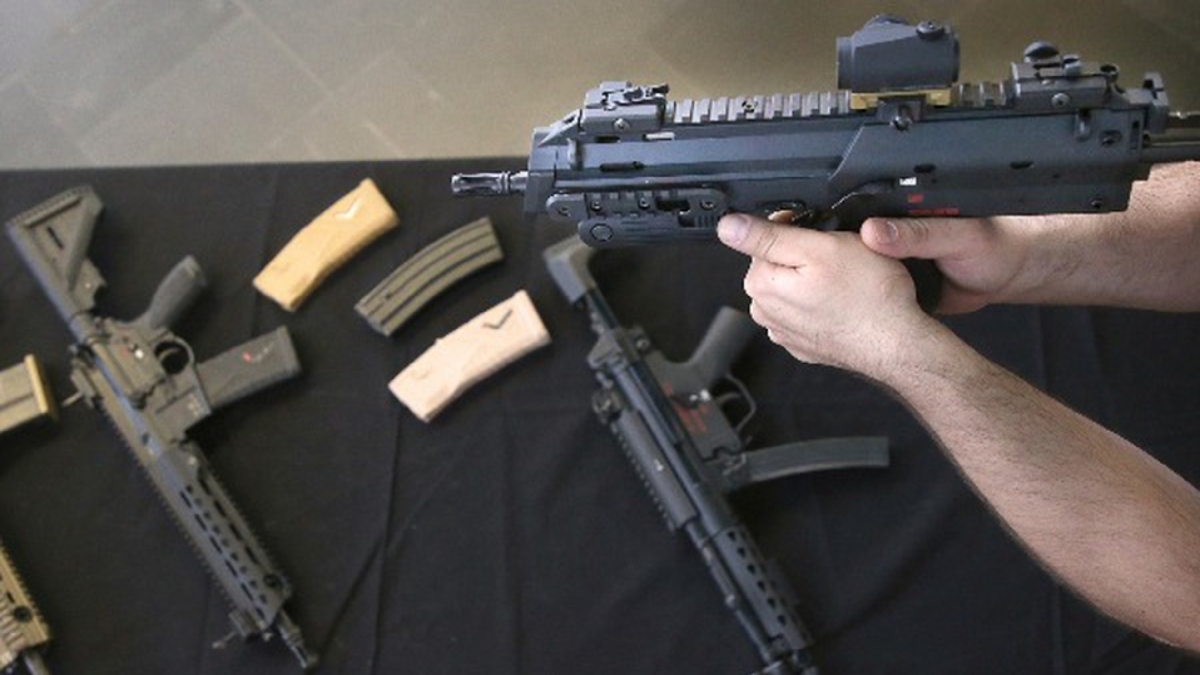 Multan a Heckler & Koch por exportación ilegal de rifles a México