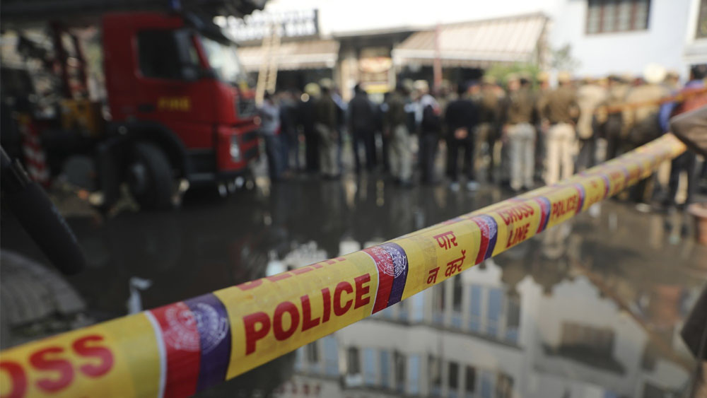 Incendio en hotel deja 17 muertos en India Incendio en hotel deja 17 muertos en India