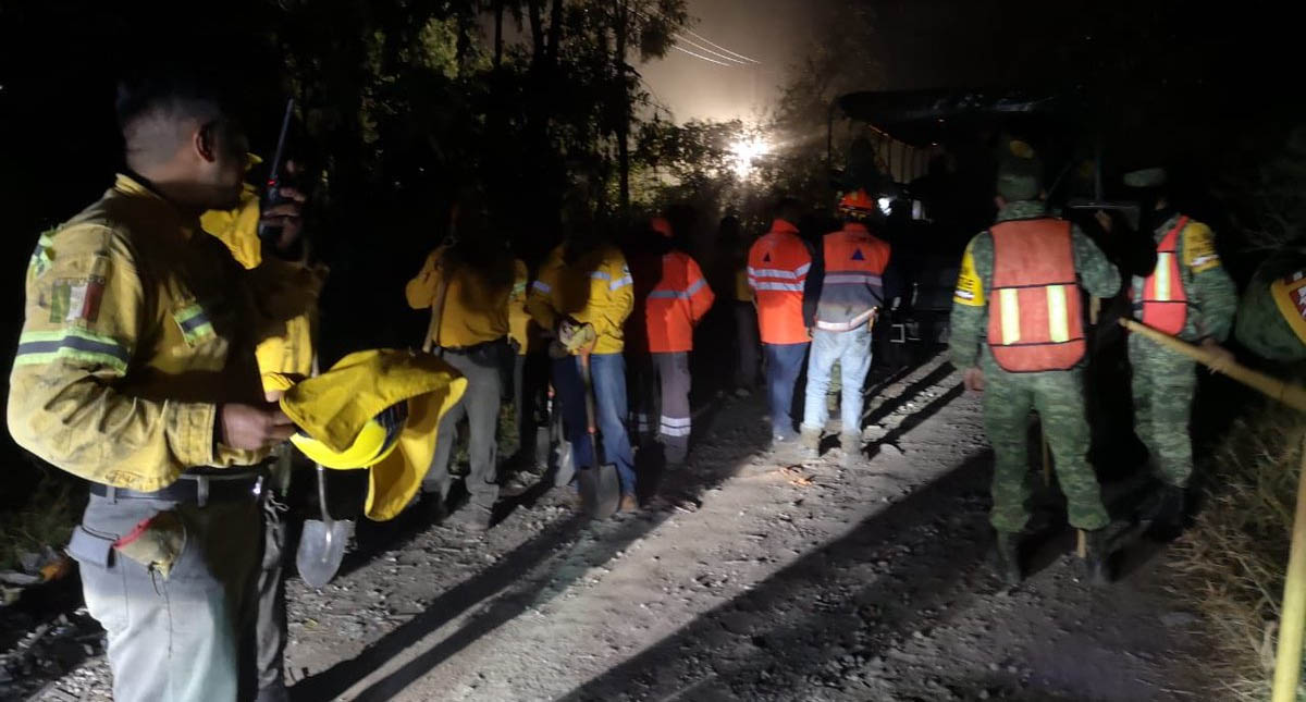 Controlado el incendio en Xochimilco