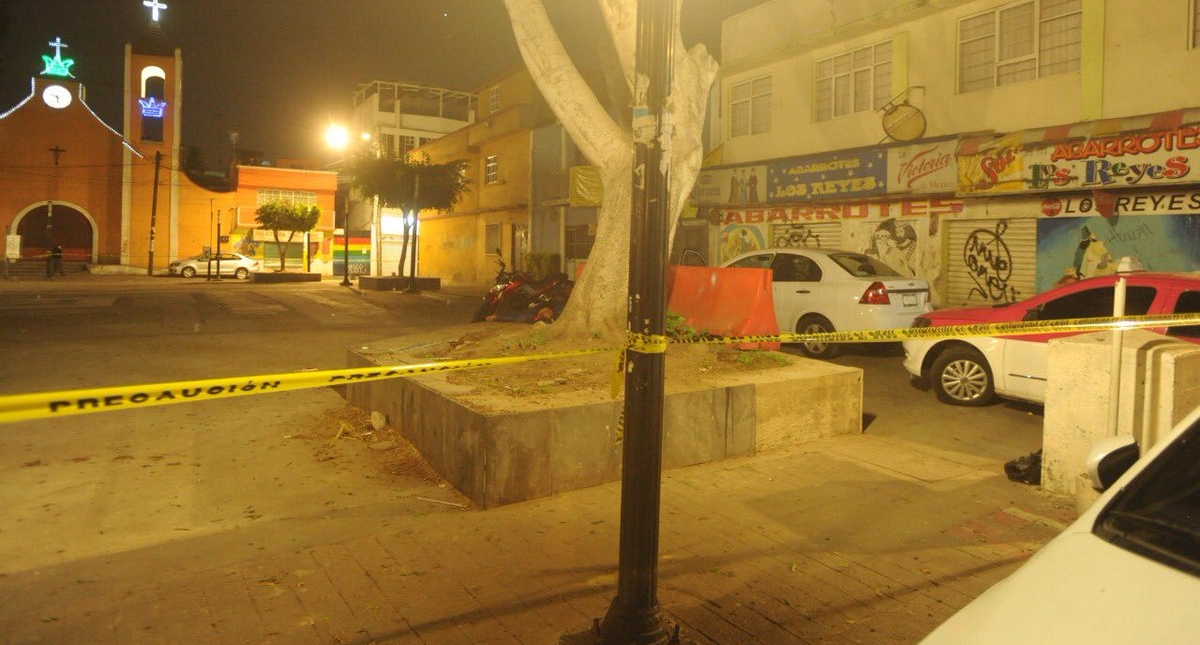 Dan 265 años de cárcel a responsable de multihomicidio en Iztapalapa - iztapalapa-muertos-disparos-3