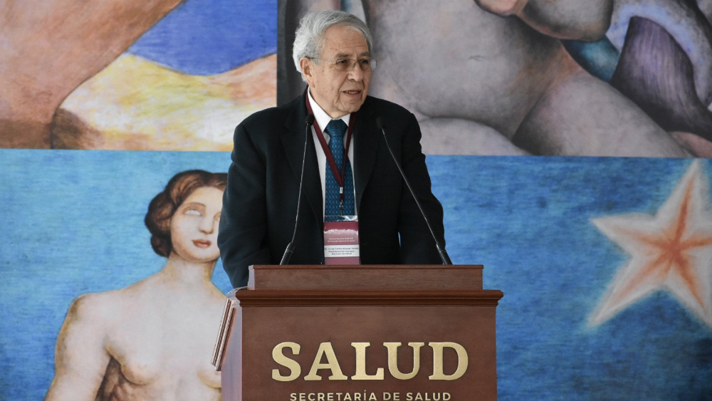 El neoliberalismo es el culpable de falta de compromiso de médicos: Jorge Alcocer