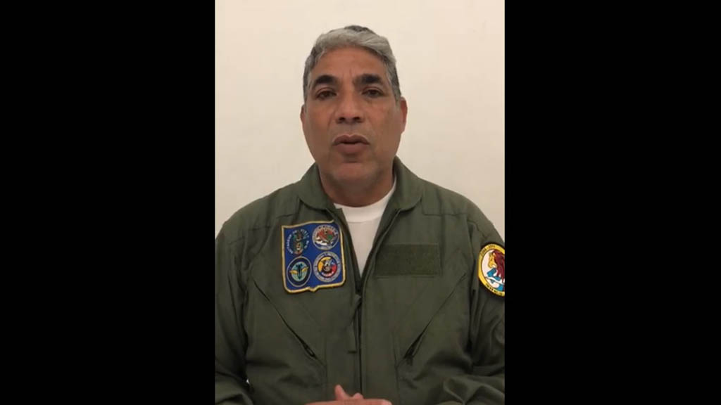 Mayor de la Fuerza Aérea desconoce régimen de Maduro