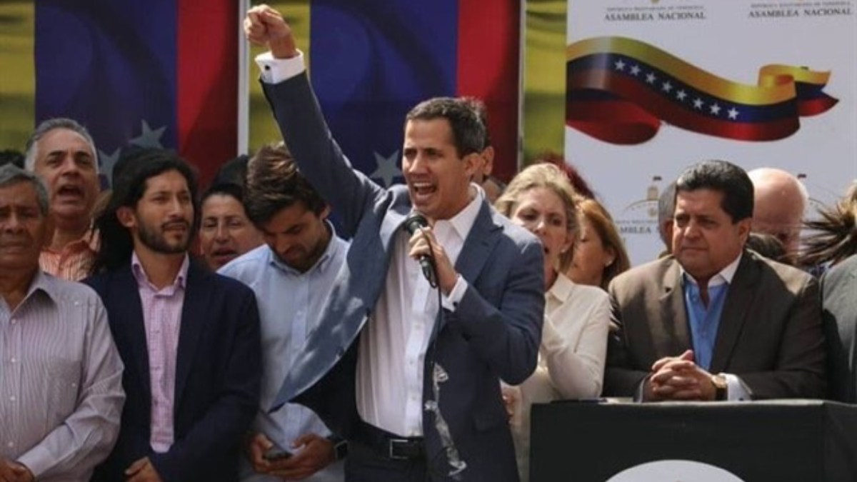 Hugo Chávez reprobaría lo hecho por Maduro en Venezuela: Guaidó