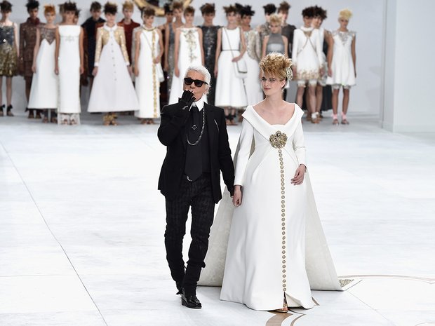 Muere el diseñador Karl Lagerfeld - karl-lagerfeld-vogue