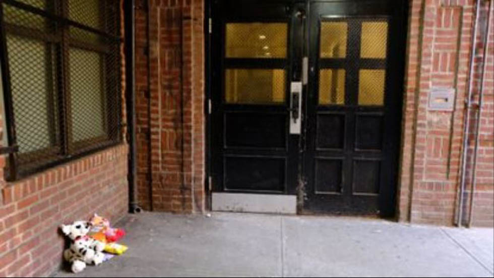 Niña autista muere tras caer de cuarto piso en Nueva York