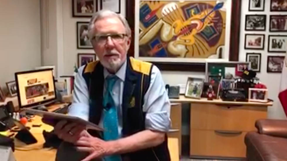 ¡Las Noticias! Sepultan al activista Samir Flores