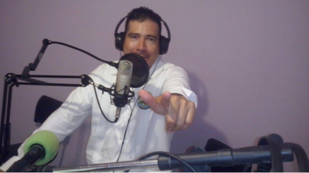 Investigan hechos donde resultó herido locutor en Chiapas