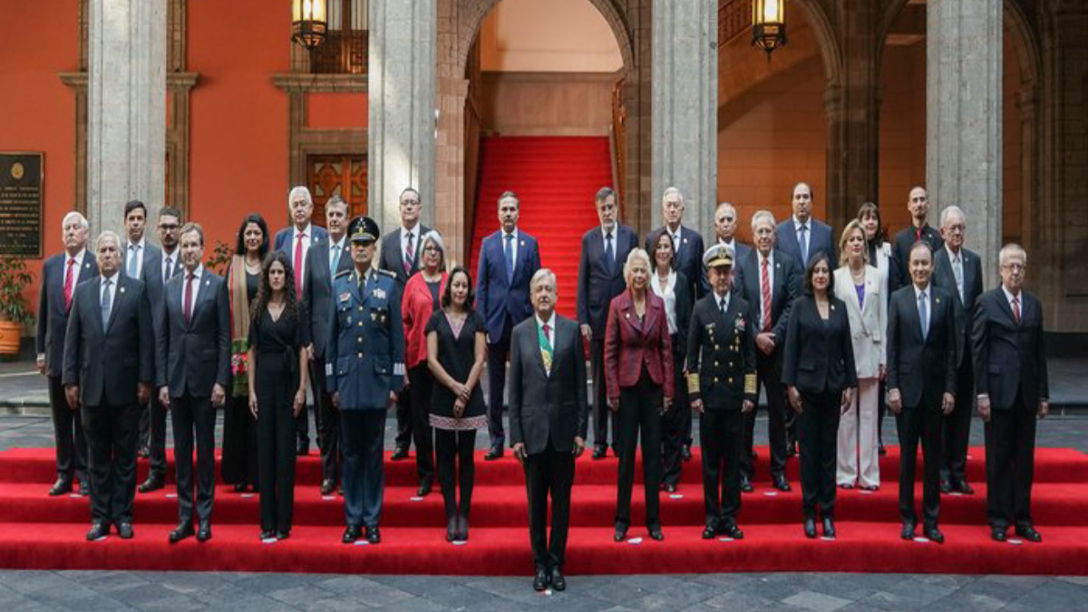 López Obrador regaña a su gabinete por falta de resultados