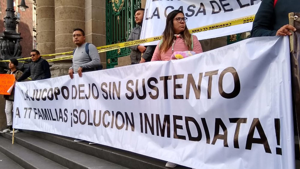Manifestantes liberan acceso del Congreso de la Ciudad de México