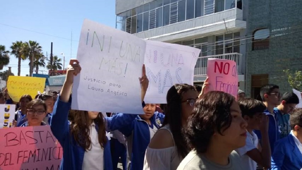 Marchan para exigir justicia en feminicidio de alumna embarazada - marcha-contra-feminicidio-de-laura-angelica