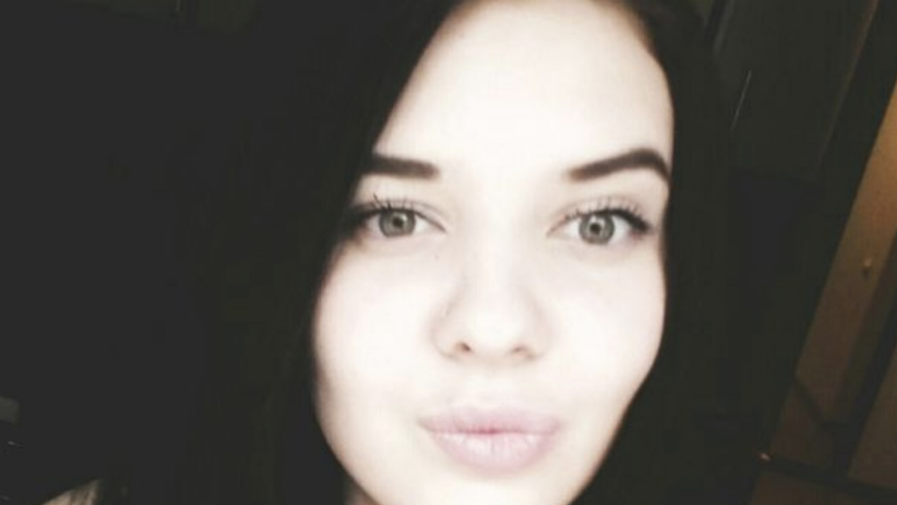 Niña muere luego de que su madre la encerrara una semana para irse de fiesta - maria-llenkina