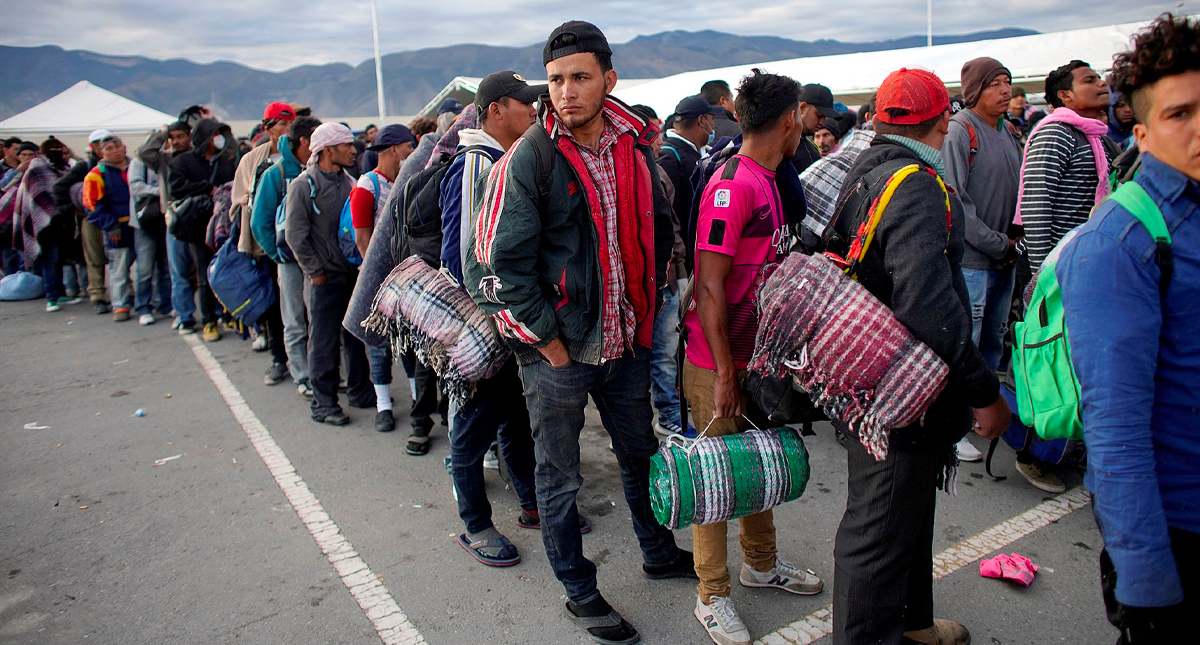 EE.UU. traslada 250 militares a la frontera con Coahuila por caravana migrante