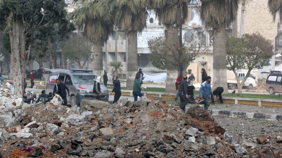 Atentado con coches bomba en Siria deja al menos 13 muertos