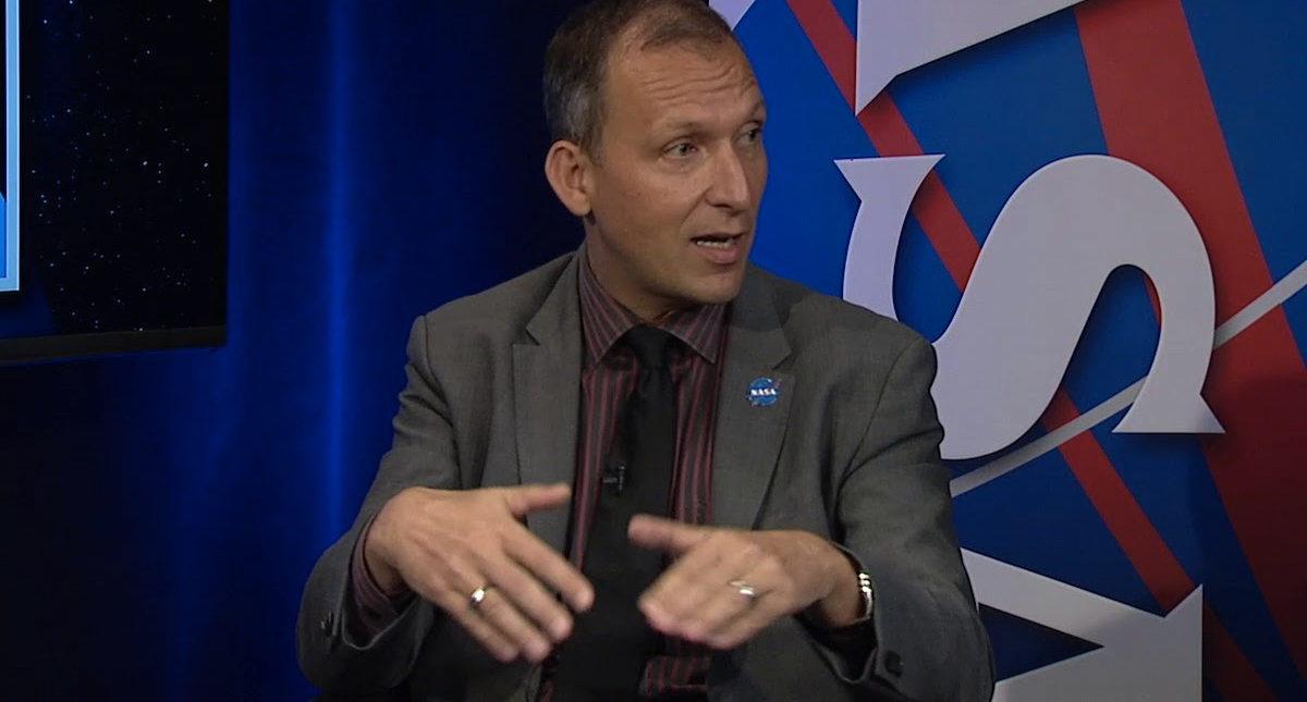 Podría haber vida fuera de la Tierra: directivo de la NASA - nasa-directivo