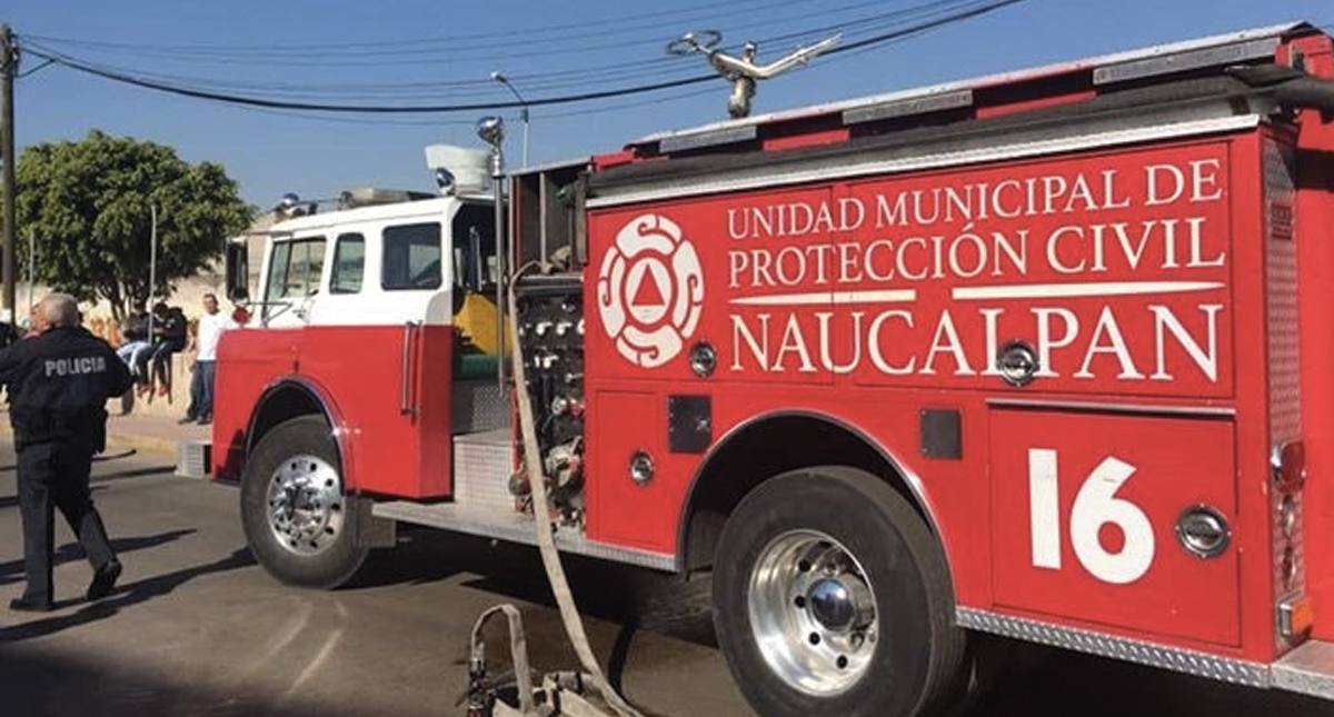 Desalojan juzgados y hospital de Naucalpan por amenaza de bomba Desalojan juzgados y hospital de Naucalpan por amenaza de bomba