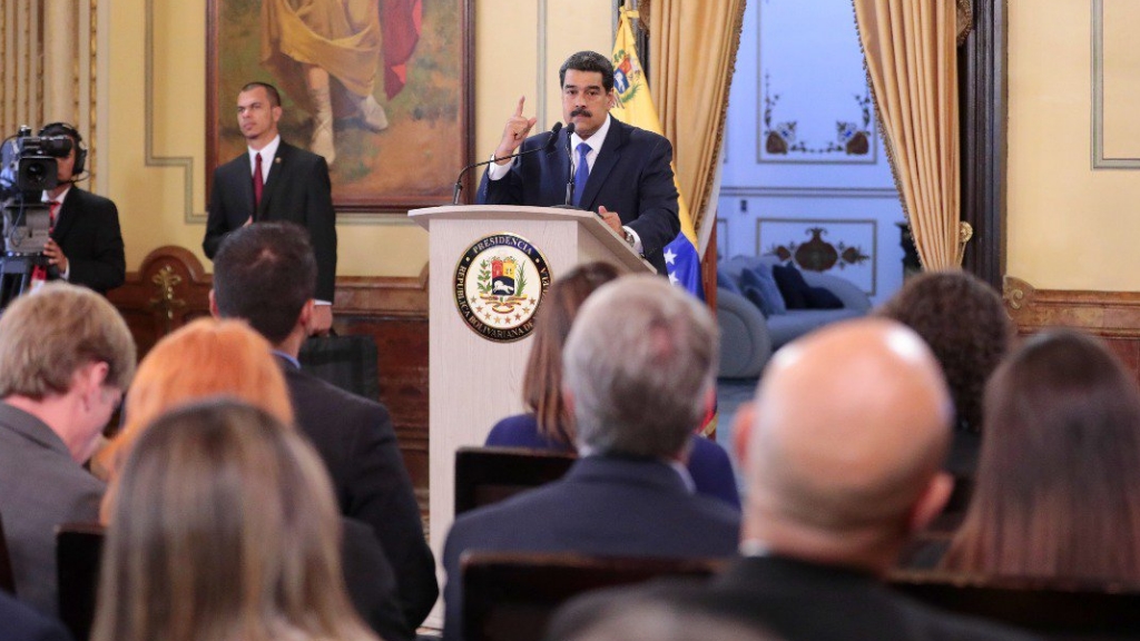 Senador de EE.UU. augura lo “peor” para Maduro si no deja el poder