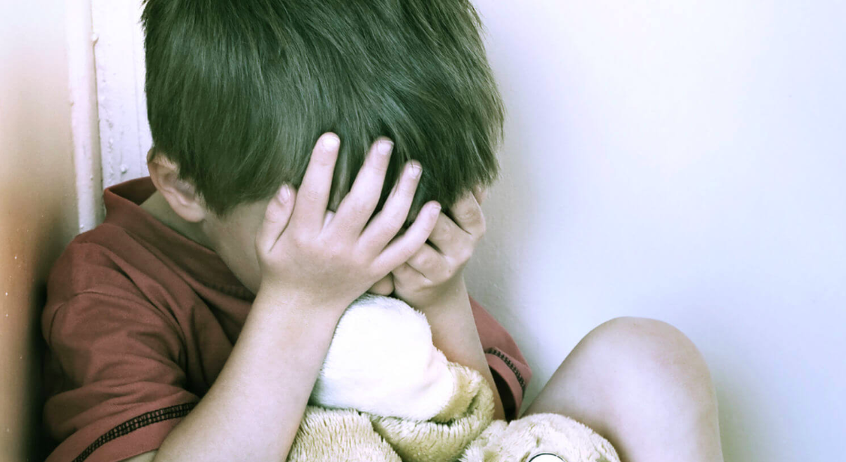 En México seis de cada 10 niños sufre daño psicológico o físico causado por familiares