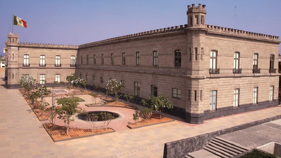 López Obrador firmó decreto para abrir archivos del Cisen López Obrador firmó decreto para abrir archivos del Cisen