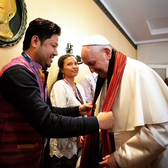 Papa Francisco se reúne con delegados de pueblos indígenas - papa-francisco-con-delegados-de-pueblos-indigenas2