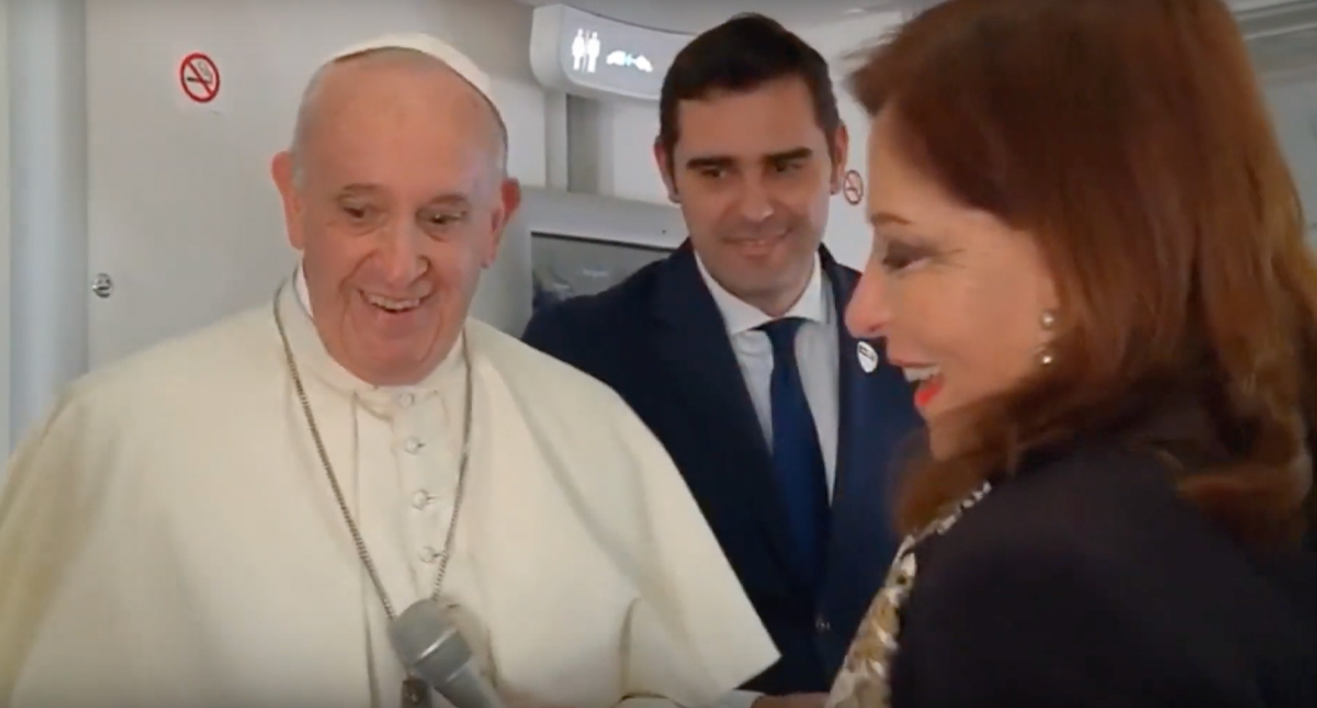 Valentina Alazraki cumplió 150 viajes papales