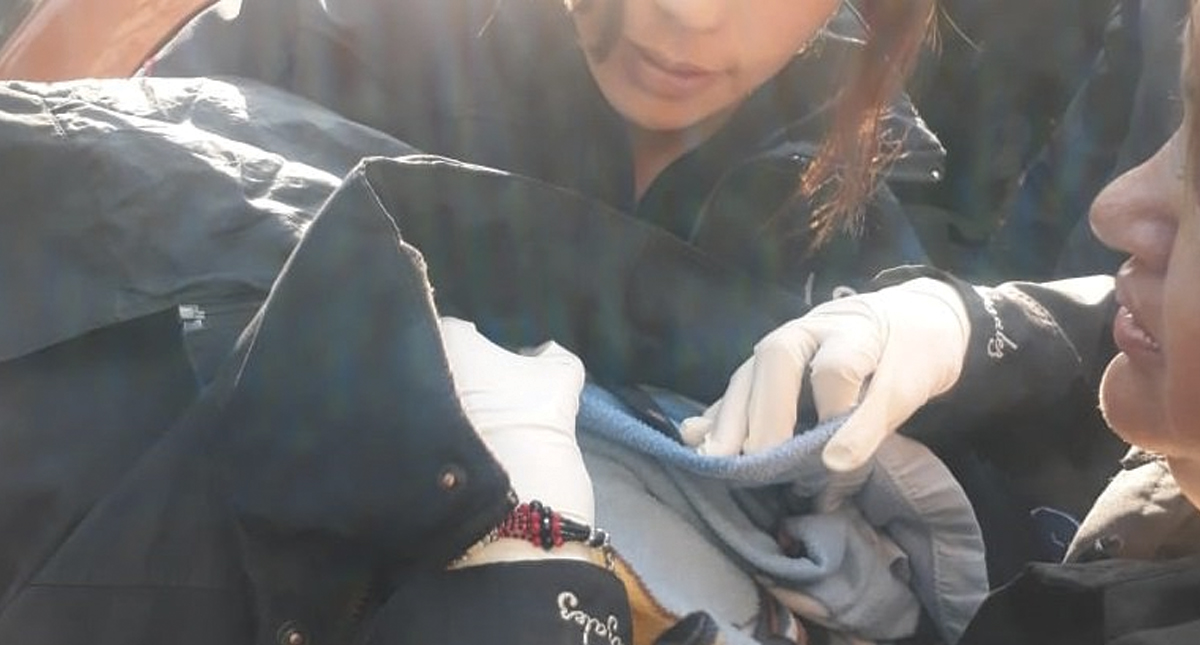 #Video Policías atienden a mujer en labor de parto en Benito Juárez