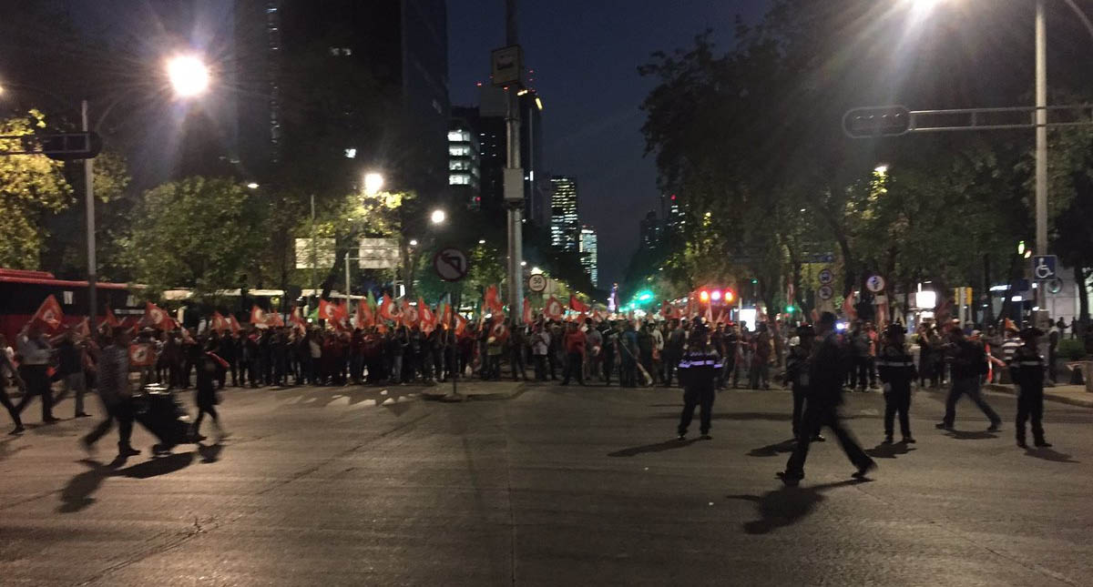 Manifestantes retiran bloqueo de Paseo de la Reforma