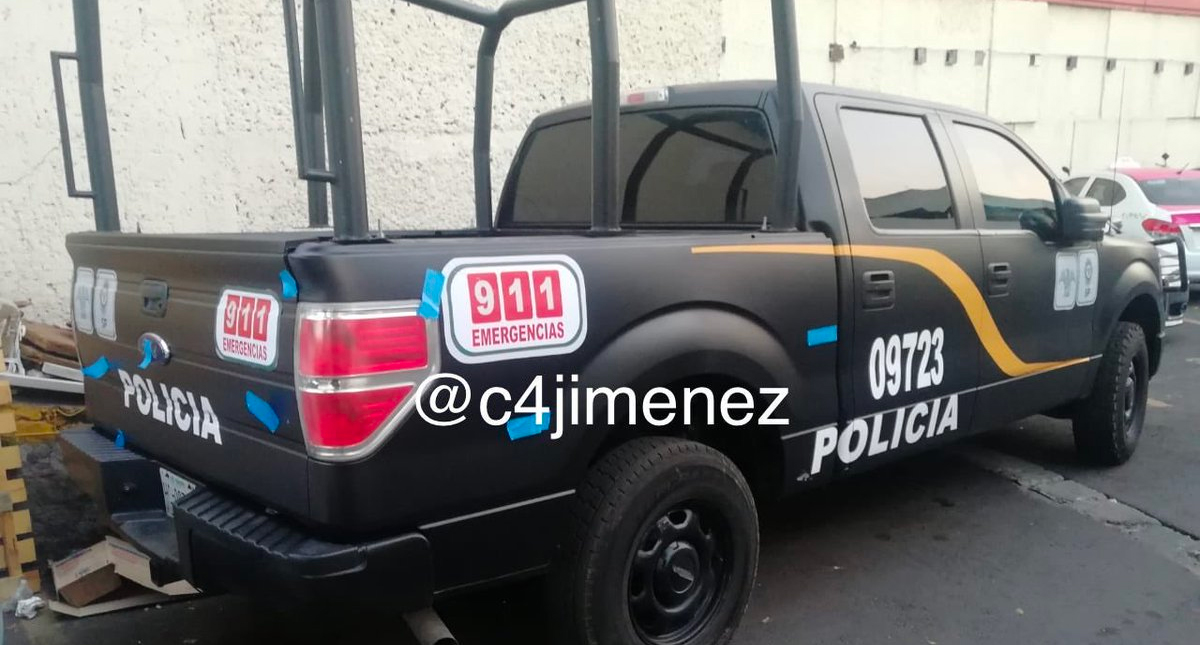 Detienen a ocho por clonar patrullas de la policía capitalina