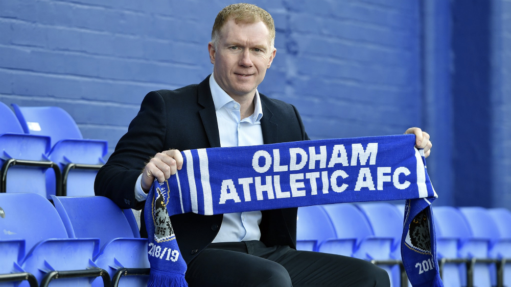 Scholes dirigirá al Oldham Athletic de la segunda división inglesa