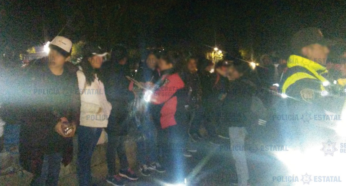 Localizan a 21 excursionistas extraviados en zona boscosa del Edomex