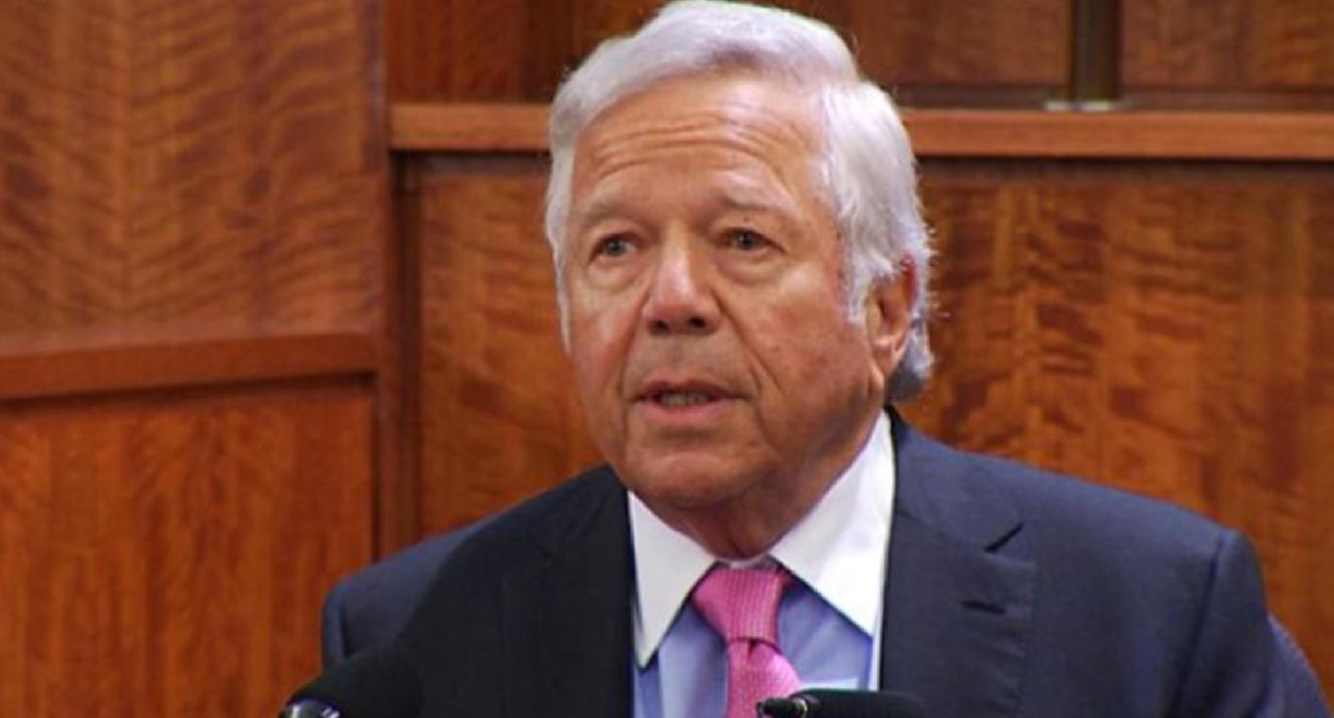 Dueño de los Patriotas se declara inocente en caso de prostitución Dueño de los Patriotas se declara inocente en caso de prostitución